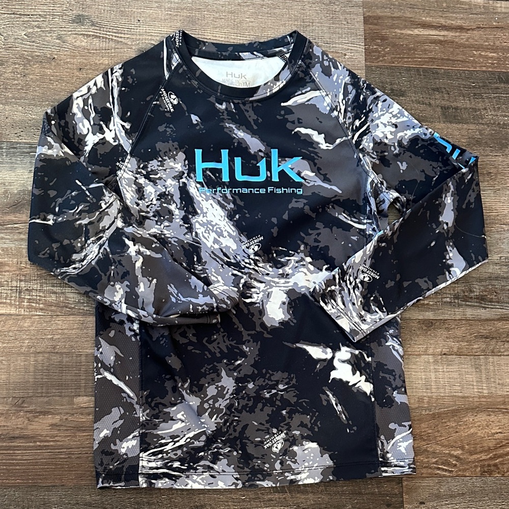 Huk Kids Camo Long Sleeve Shirt - Black and Gray